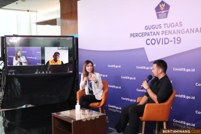 Dokter Spesialis Kedokteran Olahraga Andhika Raspati saat dialog di Media Center Gugus Tugas Nasional, Jakarta, Minggu (5/7). Foto Humas BNPB