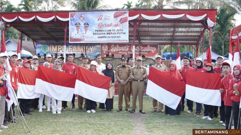 Iven Perayaan Peringatan HUT ke-77 Kemerdekaan Republik Indonesia di lapangan bola kaki Nagari Durian Tinggi menghadiri Pembukaan Rangkaian Selasa (09/08/2022). Foto: Edo