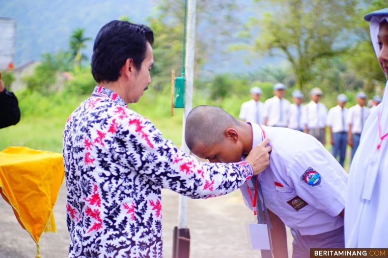 Asisten Administrasi Umum Setda Dharmasraya, saat membuka masa karantinaKhairuddin,  dalam rangka Pendidikan dan Pelatihan (Diklat) yang dipusatkan di Sanggar Kegiatan Belajar (SKB) Pulau Punjung, 1 sampai 16 Agustus 2024, Rabu (01/08/2024). Foto: Kominfo Dharmasraya