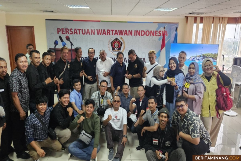 Difasilitasi Diskominfo Lima Puluh Kota,Wartawan Luak Limo Puluah Studi Kooperatif Ke PWI dan MNC