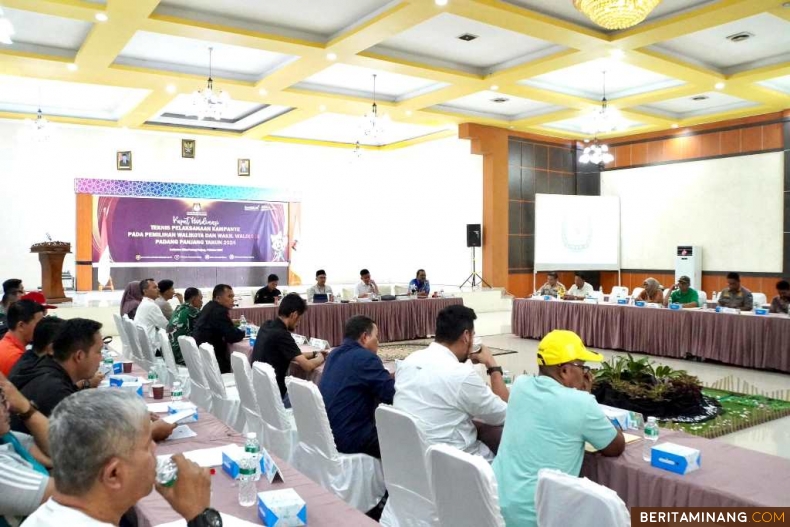 Suasana Rapat Kordinasi Teknis Pelaksanaan Kampanye Pilkada 2024, Jumat (4/10/2024) di Auditorium Mifan Padang Panjang. Foto: Kominfo Padang Panjang