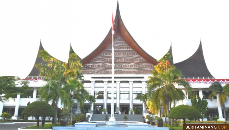 Kantor DPRD Sumbar di Jalan Khatib Sulaiman Padang. Foto: Dok.