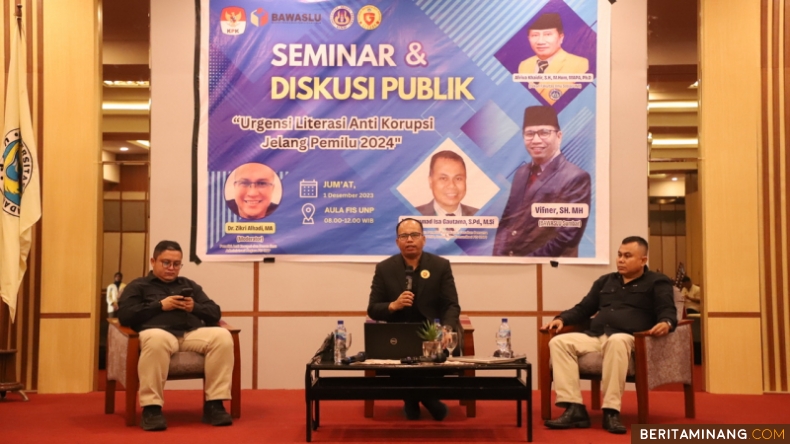 Suasana seminar yang dilakukan Pusat Kajian Gerakan Bersama Antikorupsi (Gebrak) Universitas Negeri Padang (UNP) bekerjasama dengan Komisi Pemberantasan Korupsi (KPK) dan Badan Pengawas Pemilu (Bawaslu) Sumbar, Jumat (1/12/2023). Foto: Humas UNP