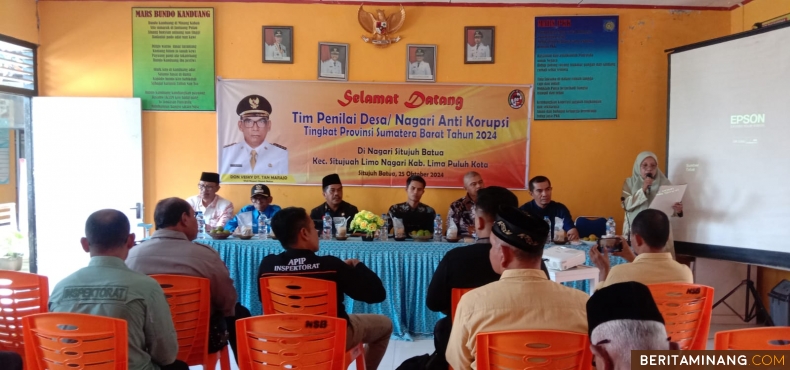 Penilaian Desa/ Nagari Anti Korupsi Tingkat Sumatera Barat Tahun 2024 di Aula Kantor Wali Nagari Situjuah Batua Kabupaten Lima Puluh Kota Sumbar, Jumat ( 25/10/2024). Foto : Dok Do