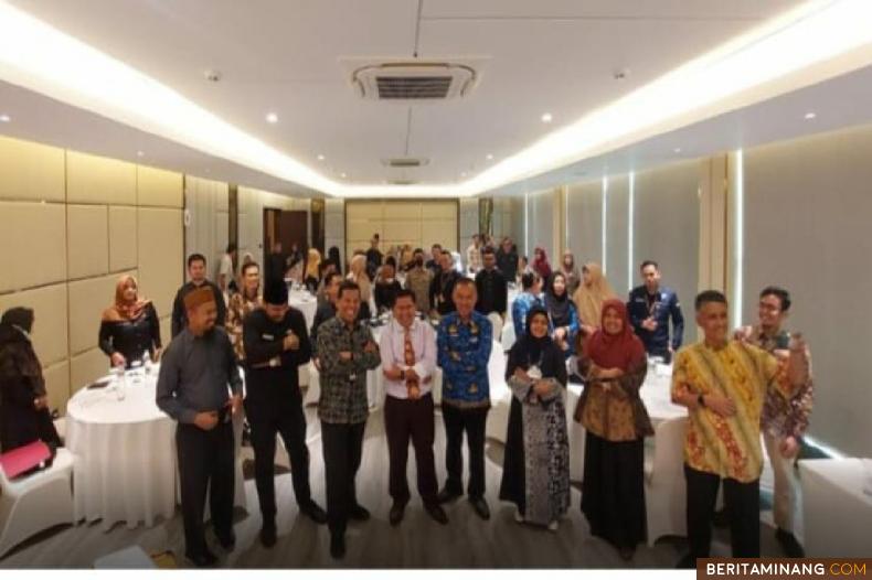 Suasana usai pembukaan workshop penyusunan metadata yang diikuti seluruh OPD di Bukittinggi. Foto : Dok Kominfo Bkt