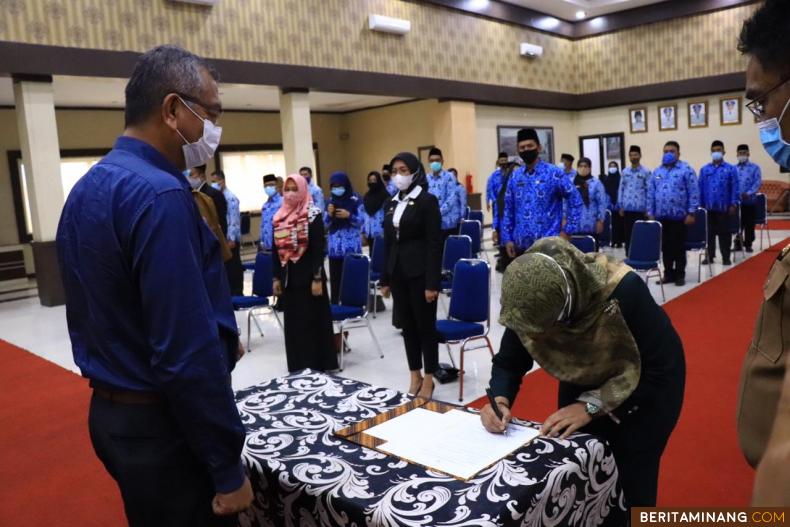 Penyegaran, Di Awal Tahun 2021 Wako Riza Falepi Rotasi 60 ASN