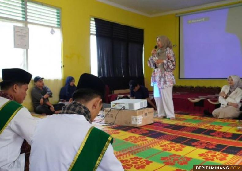 Peserta pemilihan Uda Uni Kota Padang Panjang saat ikuti karantina pembekalan di Desa Wisata Kubu Gadang, Jumat (22/9/2023). Foto: Kominfo Padang Panjang