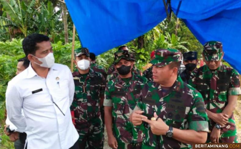 Sekdakab Padang Pariaman Rudy R Rilis saat mendampingi Danrem 032 Wirabraja Kunker ke Koramil.