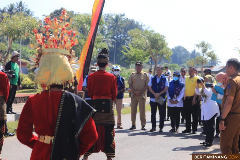 Wako Riza Falepi Saat menyambut Tim Penilai Lomba Komunitas Peduli Sungai (KPS) Tingkat Nasional. Foto : Kominfo Payakumbuh