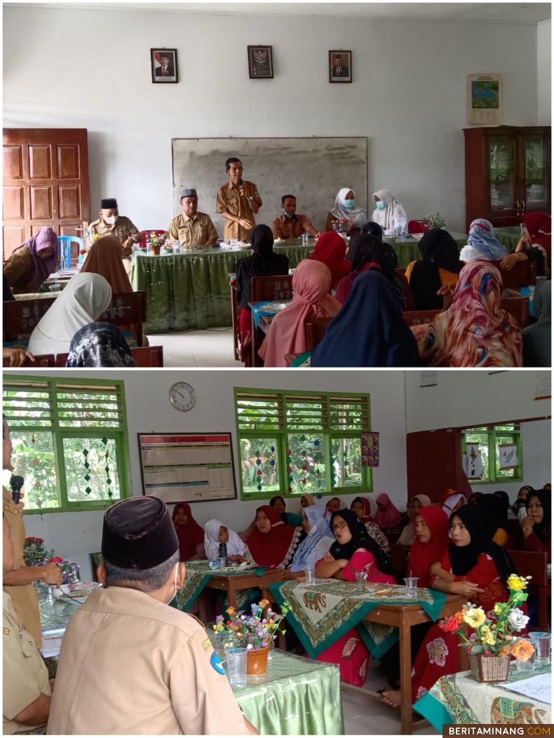 Korwil Kecamatan Sungai Pagu, Nursirwanthi didampingi, Pengawas Sekolah, Ahmad Khatib,Tim Vaksinasi dari Puskesmas Muara Labuh, Yance Dahlianti, Kepala SDN 13 Bangko, Desri Hendra saat sosialisasi vaksin anak usia 6-11 tahun di sekolah tersebut, Kamis (32/1/2022). Afrizal. A