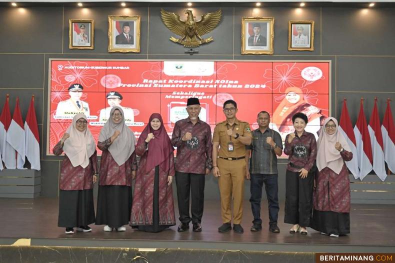 PADANG - Kanalisasi bakat sangat penting sebelum memberikan pelatihan yang berkelanjutan bagi anak-anak difabel bertalenta khusus. Hal itu ditegaskan Gubernur Sumbar, Mahyeldi Ansharullah, saat membuka Rapat Koordinasi (Rakor) Special Olympics Indonesia (SOIna) Sumbar sekaligus peringatan Hari Disabilitas Internasional (HDI) di Auditorium Istana Gubernur, Selasa (03/12/2024). Foto: Biro Adpim Sumbar