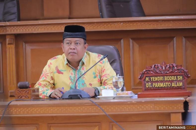 https://www.beritaminang.com/photos/foto/foto-ketua-pansus-aset-dprd-payakumbuh-yendri-bodra-dt-parmato_foto1_310521020037.jpeg