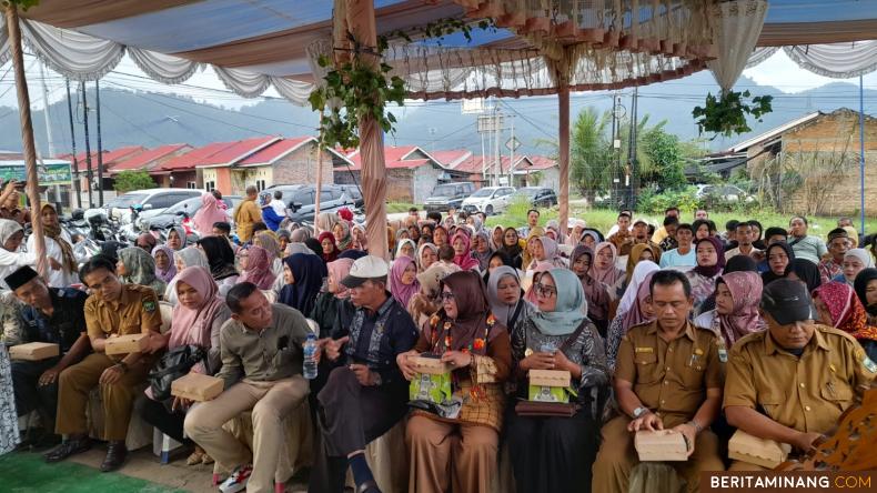 https://www.beritaminang.com/photos/foto/foto-suasana-di-lokasis-sosper-batang-anai-padang_190723095207.jpeg